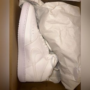 Nike court vision Mid Sz14